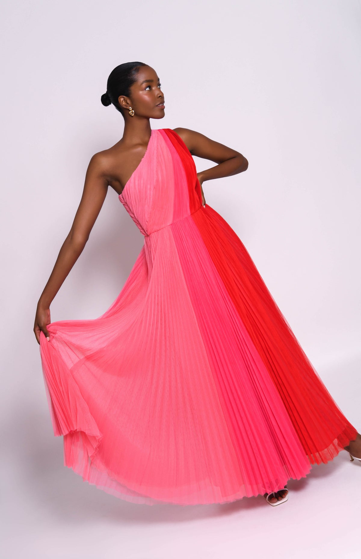 tarina gown