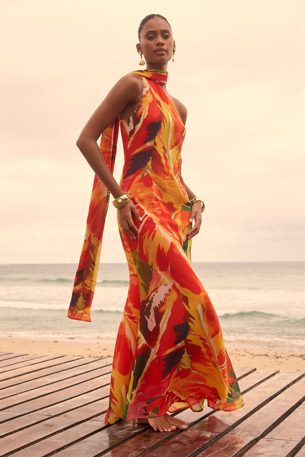 hutch dresses pearl dress inspired look that boldly contrasts with the swishy Shop tagged "dresses"