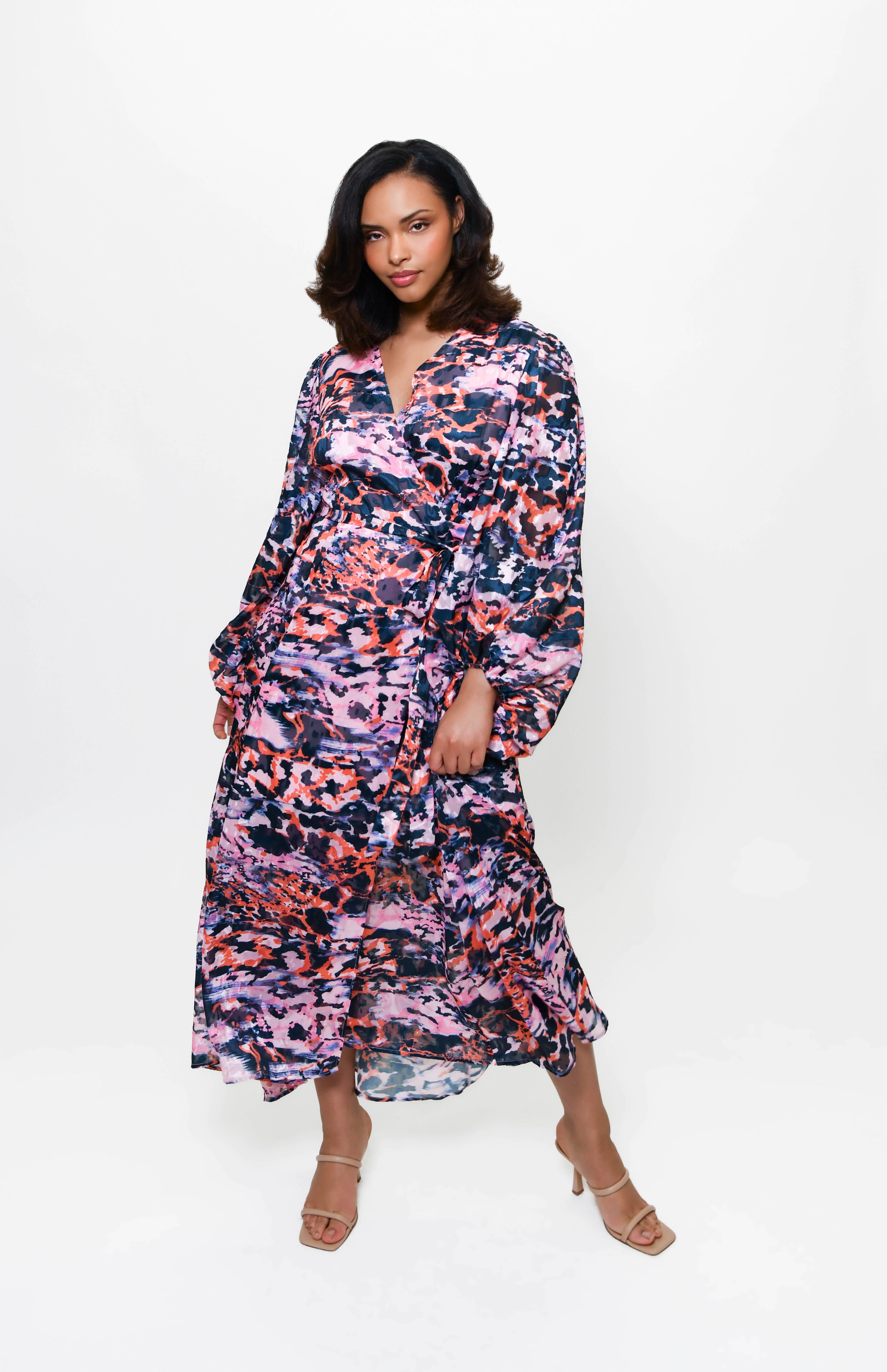 Hutch Design Wrap popular Dress