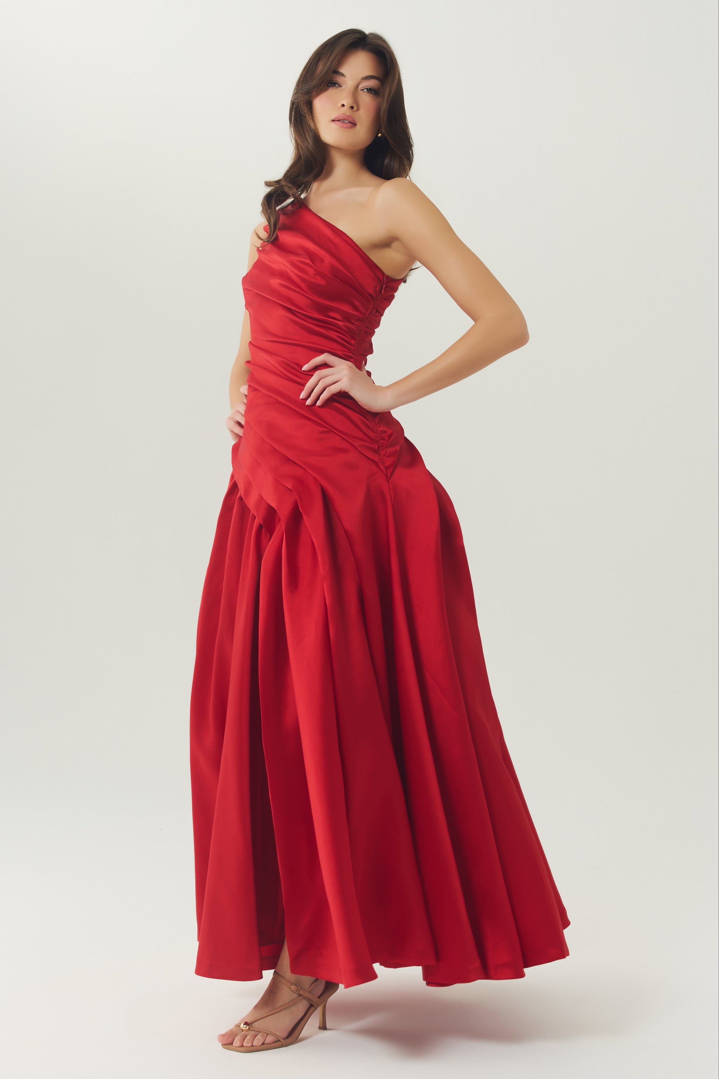 lisa gown