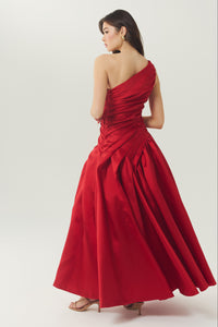 lisa gown