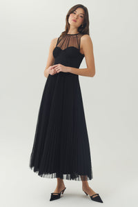 donya gown